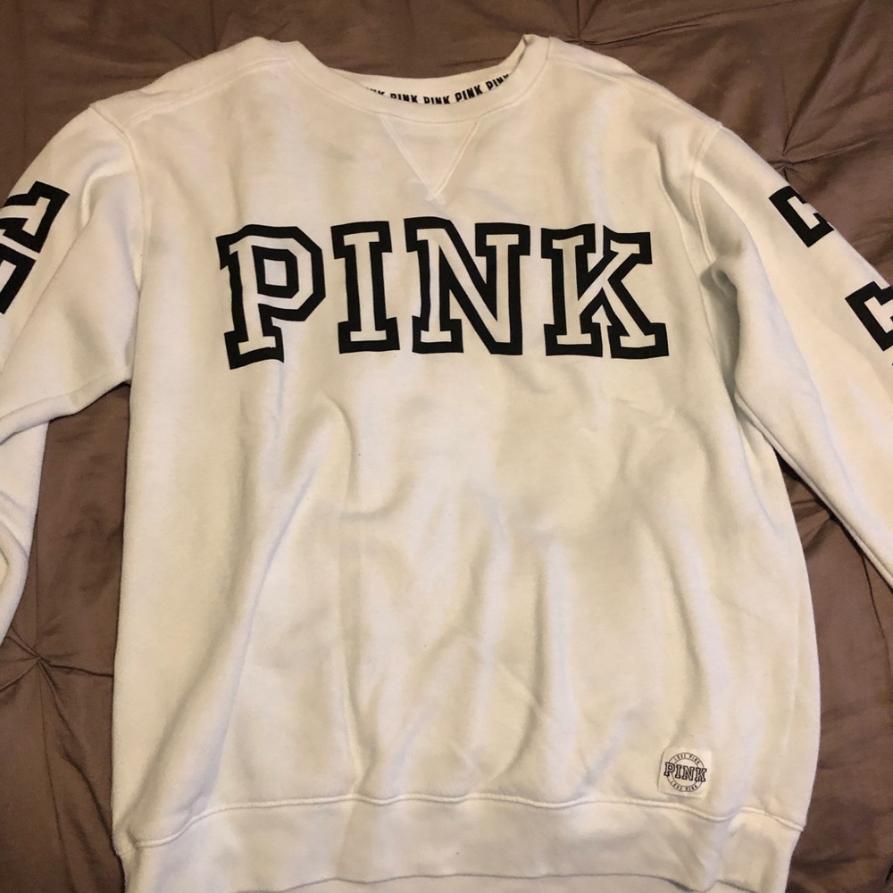 pink sweater